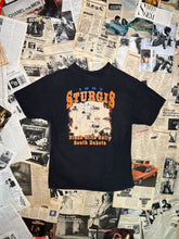 Load image into Gallery viewer, HARLEY DAVIDSON BLACK HILLS RALLEY MOTO REWORK TEE (L)(1of1)
